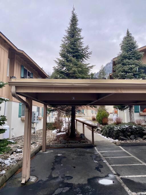 Apartmán Walk To Downtown Leavenworth * Sleeps 6 + Pets * Ground Level Gem! Exteriér fotografie