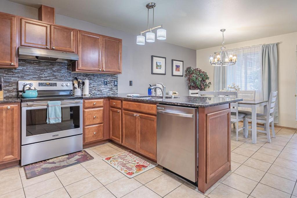 Apartmán Walk To Downtown Leavenworth * Sleeps 6 + Pets * Ground Level Gem! Exteriér fotografie