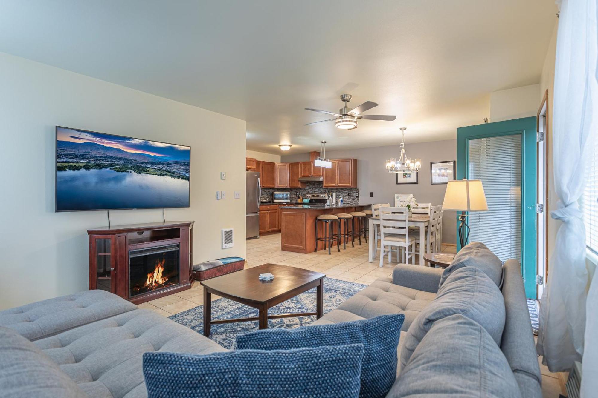 Apartmán Walk To Downtown Leavenworth * Sleeps 6 + Pets * Ground Level Gem! Exteriér fotografie