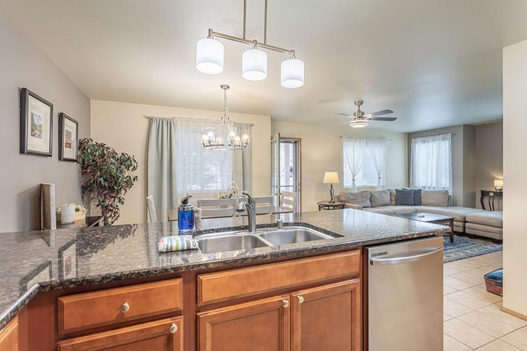 Apartmán Walk To Downtown Leavenworth * Sleeps 6 + Pets * Ground Level Gem! Exteriér fotografie